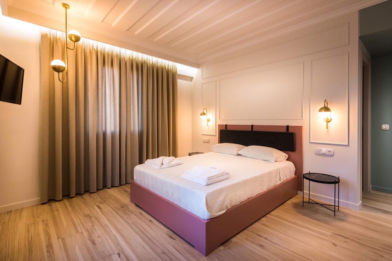 Allure Boutique Aparthotel 3*